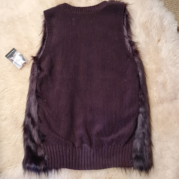 Boutique Debby Collection Faux Fur Open Front Vest Brown Burgundy Size S NWT - Picture 5 of 11